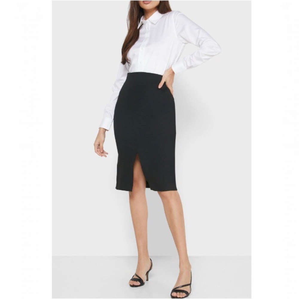 L’AGENCE | Front Slit Pencil Skirt